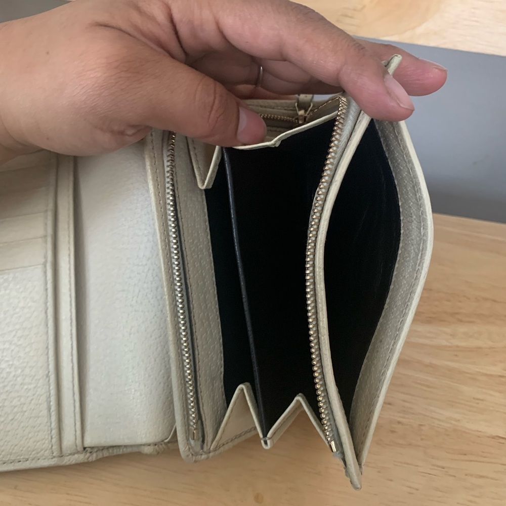 Gucci Supreme GG Canvas Snap Wallet with Biege Trim - Picture 8 of 10